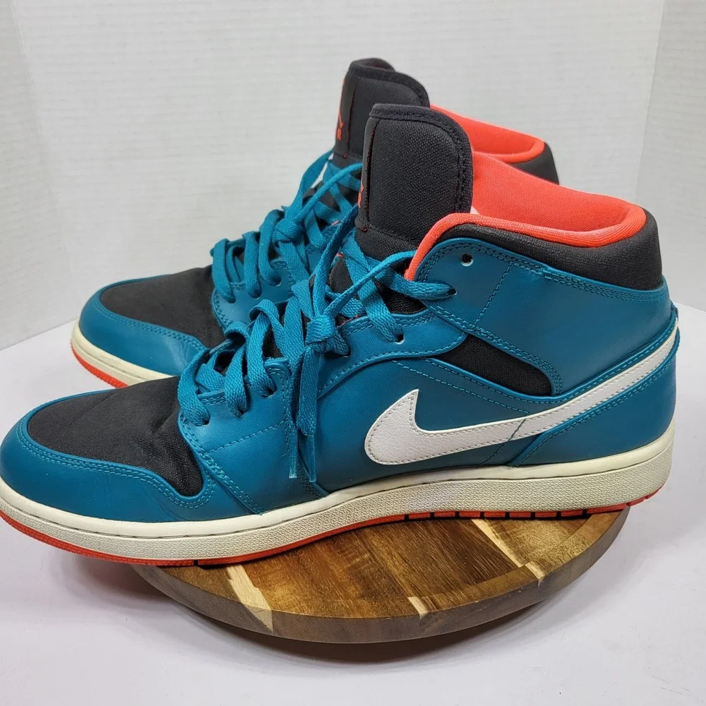 Jordan 1 Mid Mens Size 13 Tropical Teal Good 554724-308 Infrared Black